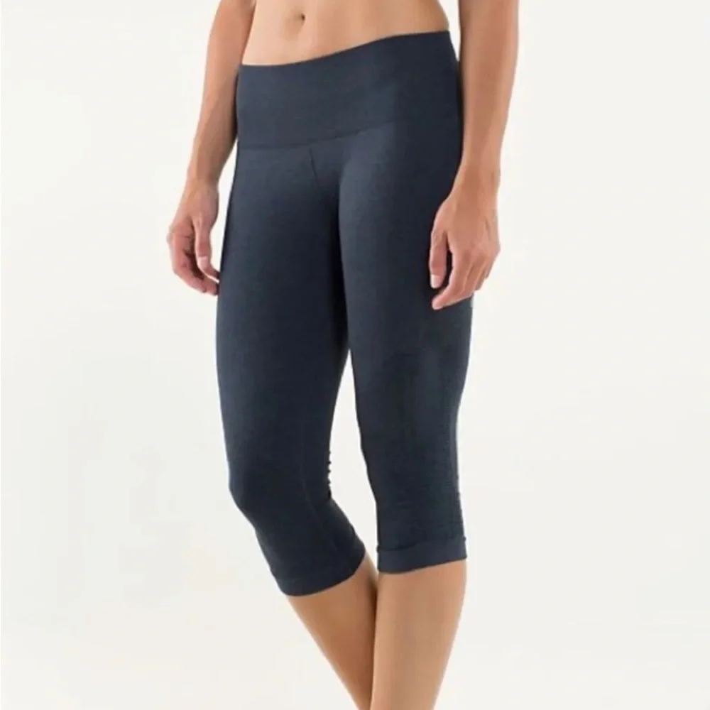LULULEMON | ebb & flow leggings - Picture 1 of 7